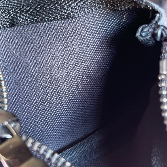 Louis V❌LIKE NEW❌Reverse Monogram Eclipse Trio Messenger Pouch - Picture 8 of 9